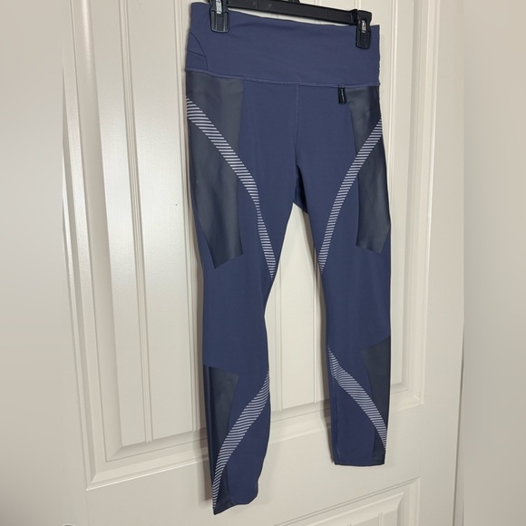ATHLETA x Allyson Felix 💙 Navy Athletic High Waist Leggings, Reflective (Medium) - Picture 4 of 15